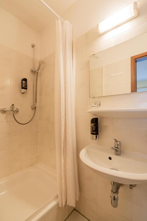 Hotel Dori'S 108 Berlin Zewnętrze zdjęcie